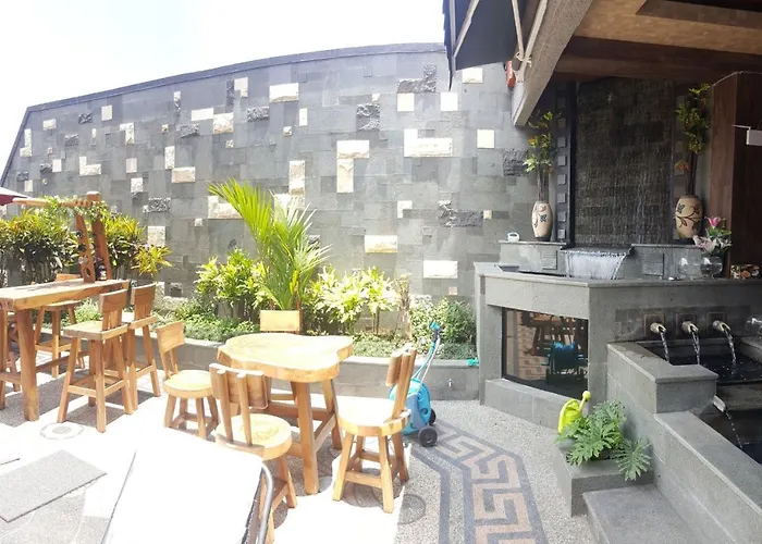 Hidden Paradiso Villa & Cafe Malang