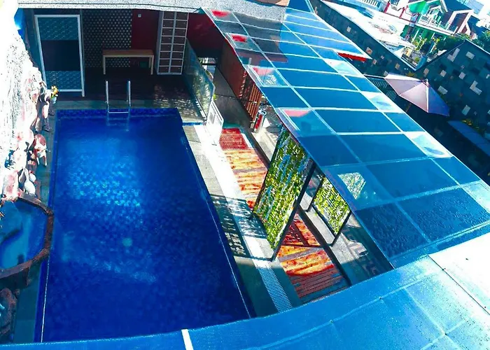 Hidden Paradiso Villa & Cafe Malang